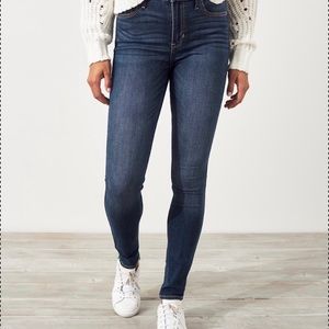 Hollister Jeans size 11